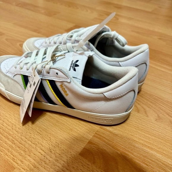 Adidas men’s Nora sneakers size 9.5 *new* - Picture 2 of 4